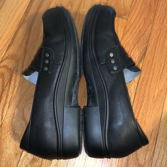 Alegria Loafers - Picture 2 of 8